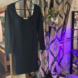 Black long sleeved dress